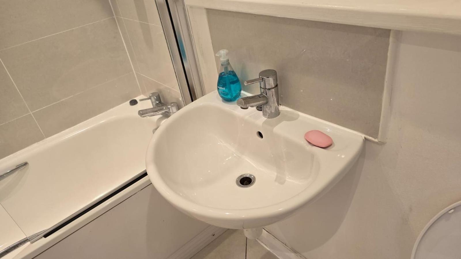 Luxury Green 1 Bed City Centre Apartment Close To Mailbox,Bullring, Broad Street For Leisure And Families Birmingham Eksteriør billede